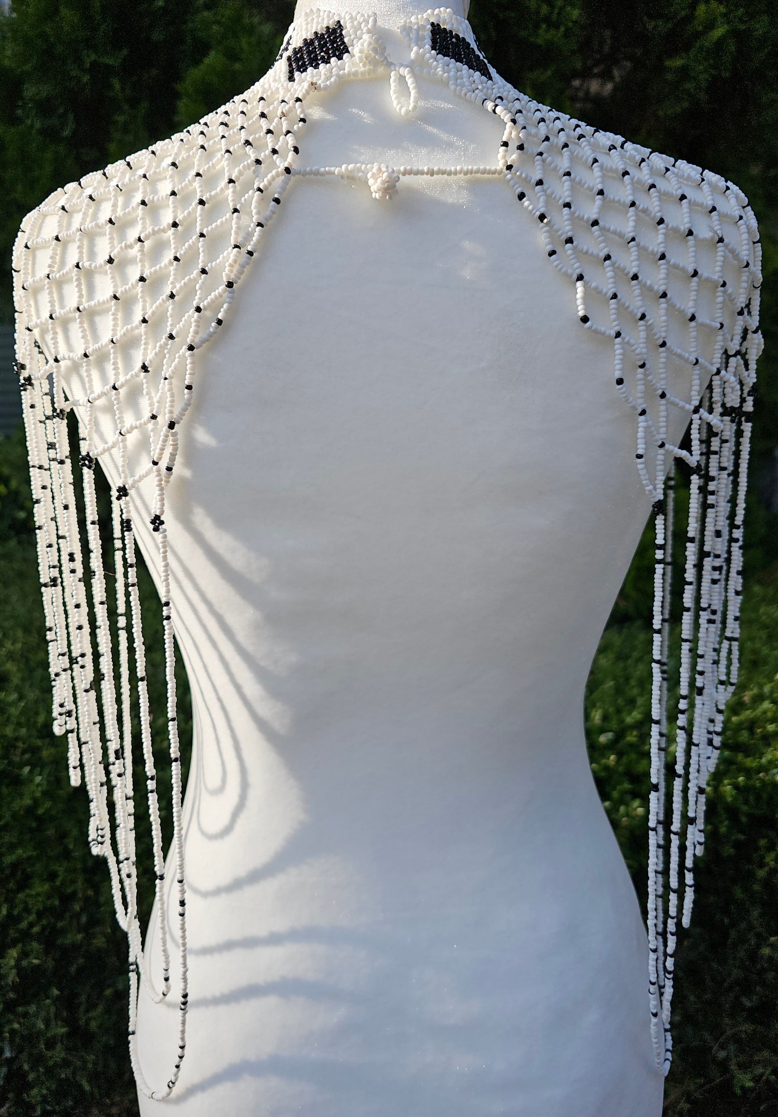 White & Black Body Necklace