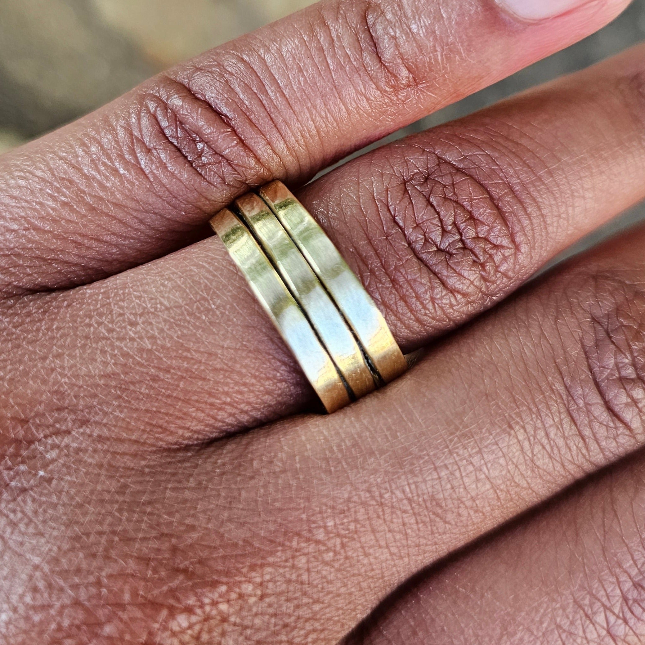 Tri-Band Adjustable Brass Ring